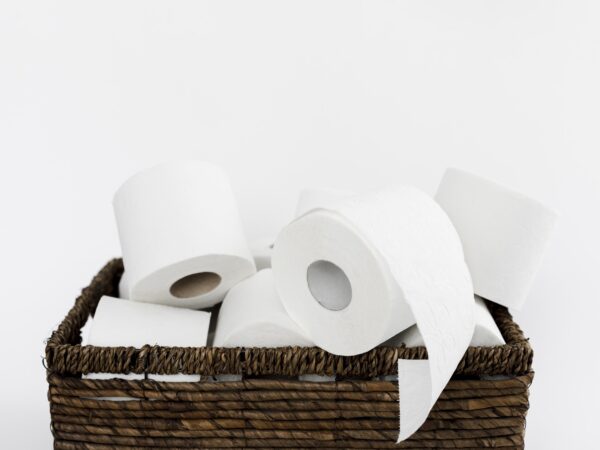 Dicas para escolher corretamente o papel higiênico para empresas