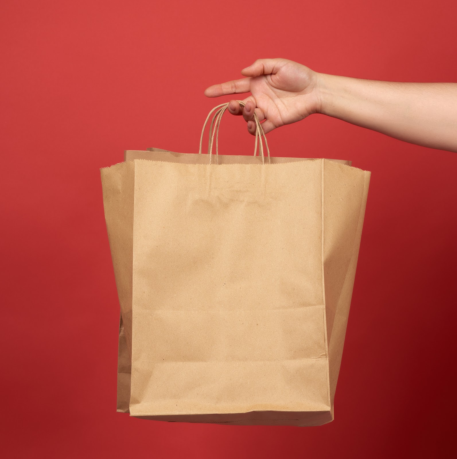 Por que utilizar sacolas de papel em seu estabelecimento?